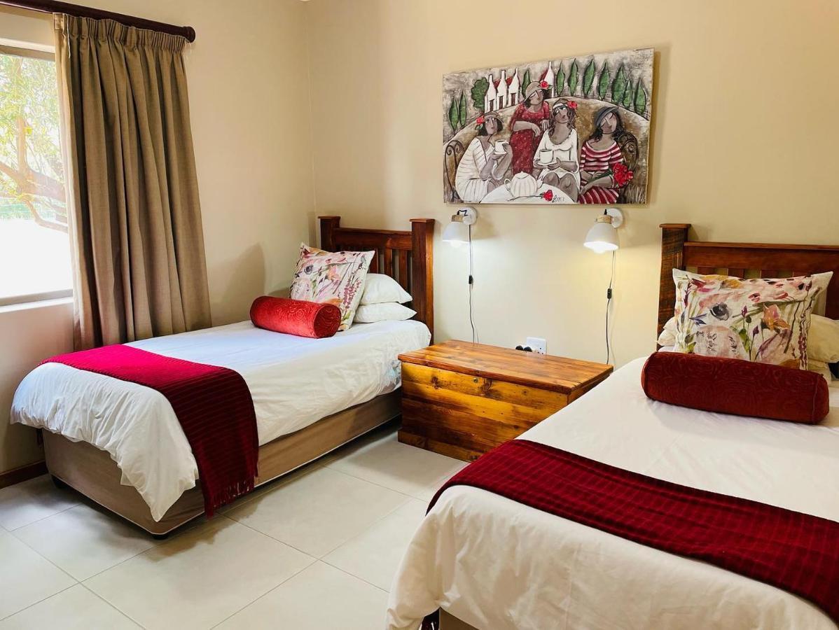 Travalia Guest Farm Villa Nelspoort Екстериор снимка
