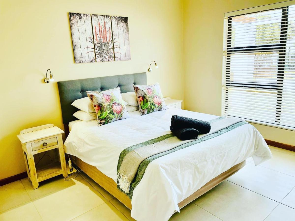 Travalia Guest Farm Villa Nelspoort Екстериор снимка