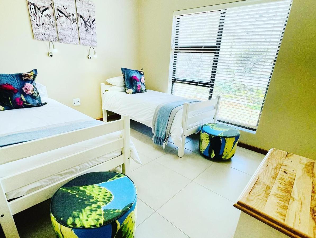 Travalia Guest Farm Villa Nelspoort Екстериор снимка