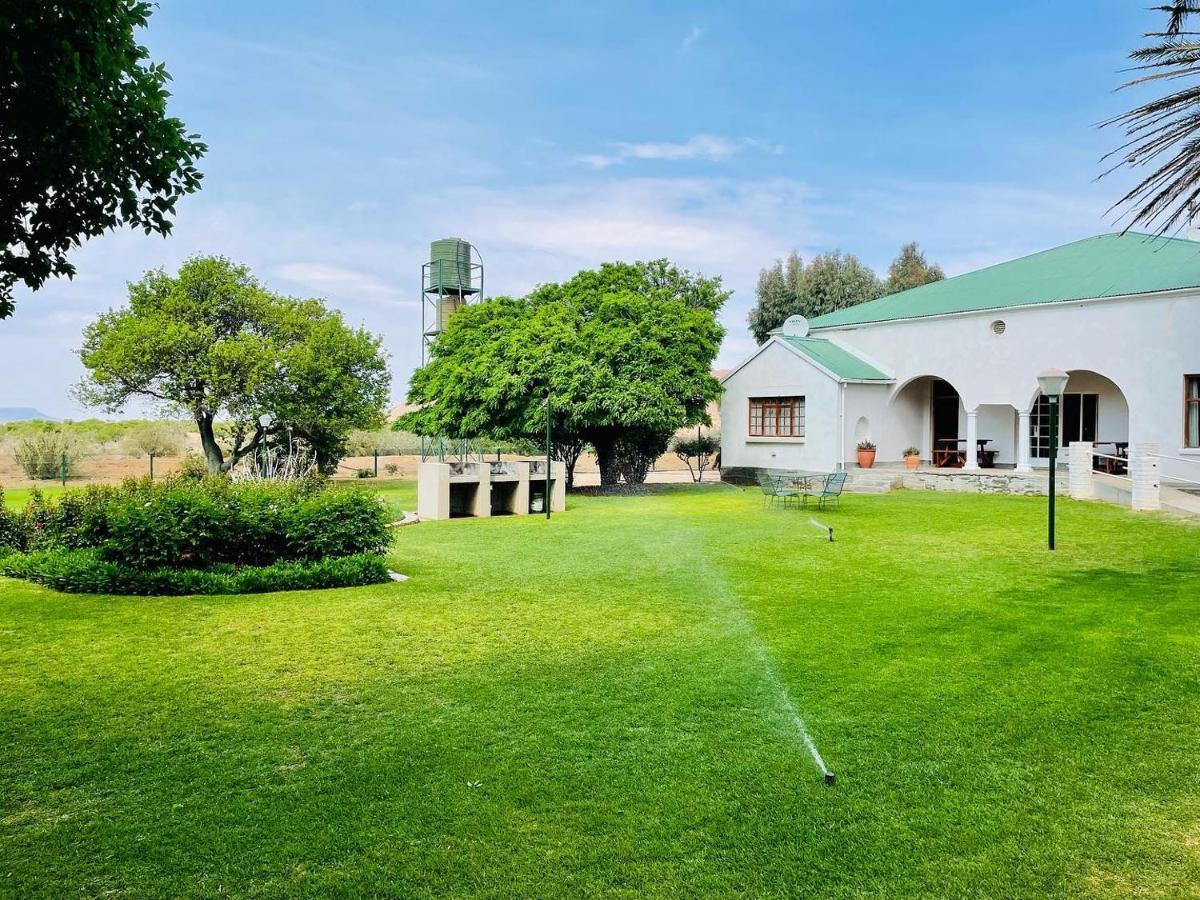 Travalia Guest Farm Villa Nelspoort Екстериор снимка