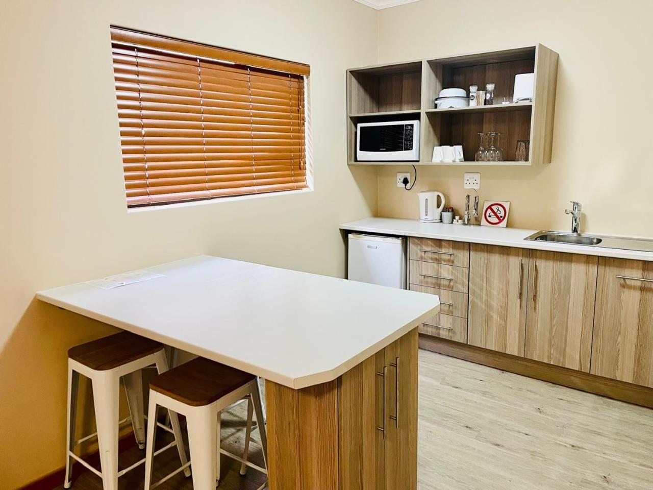 Travalia Guest Farm Villa Nelspoort Екстериор снимка